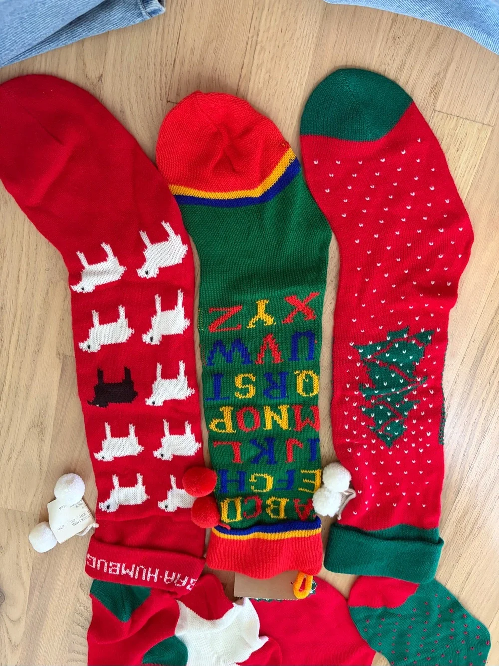 Vintage NEW Holiday Christmas Stockings Assorted Red & Green SET OF 7
